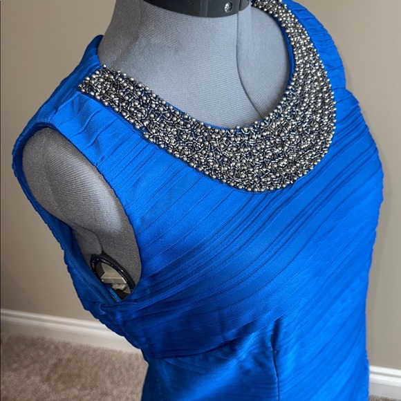 Cleo Blue Sheath Dress with Embellished Scoop Neck Formal Elegant Size 14 - Picture 4 of 10